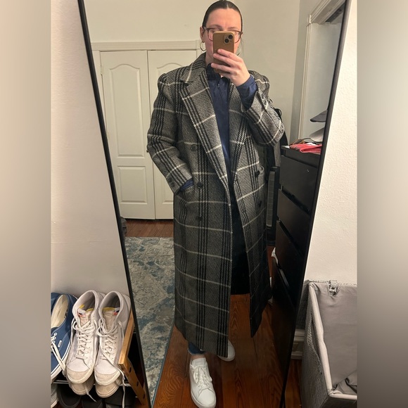 Harvé Bernard Plaid Coat - Picture 4 of 4